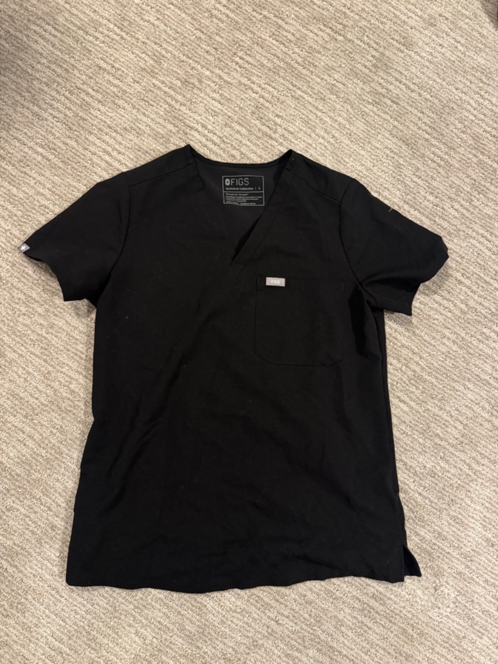 FIGS women’s size small, Black V-Neck Scrub Top